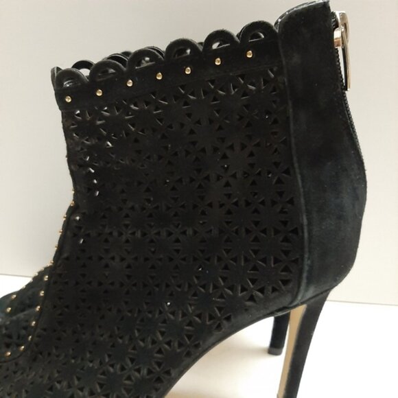 MARC FISHER Peep-Toe Stiletto Heel Ankle Bootie Perforated Black Suede Sz 8.5 M - Picture 11 of 16
